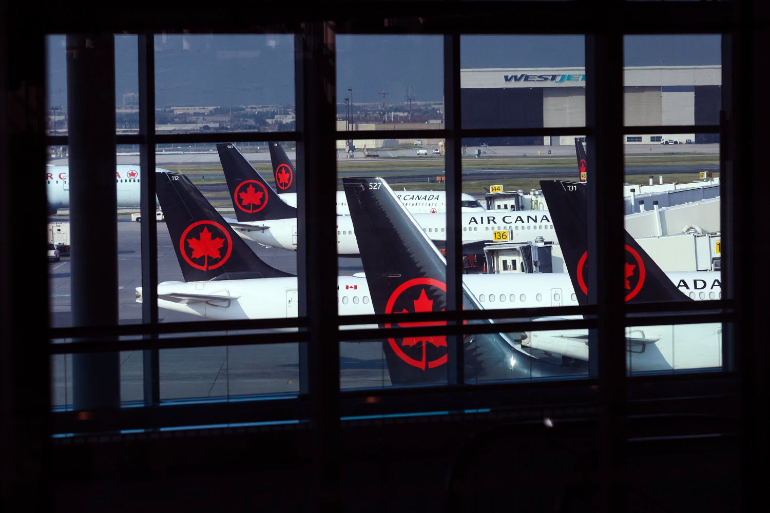 Air Canada to resume flights after directive ending strike