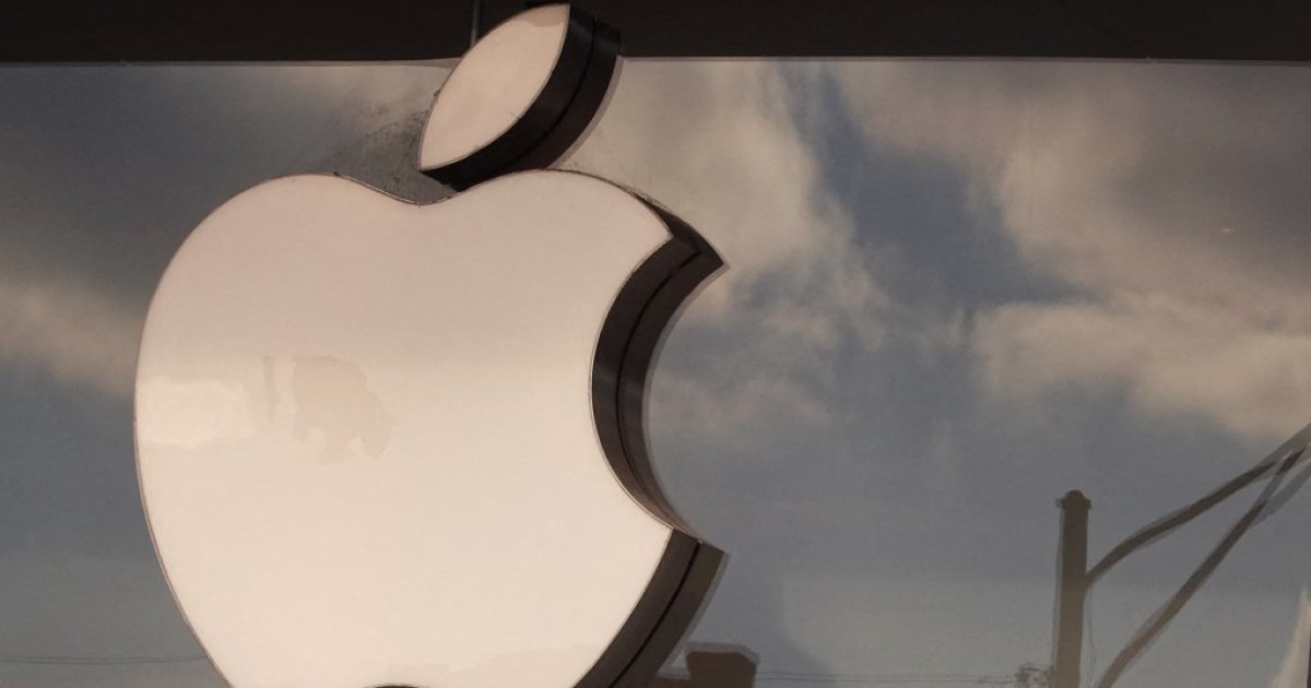 UK drops mandate for Apple ‘back door’, US spy chief says