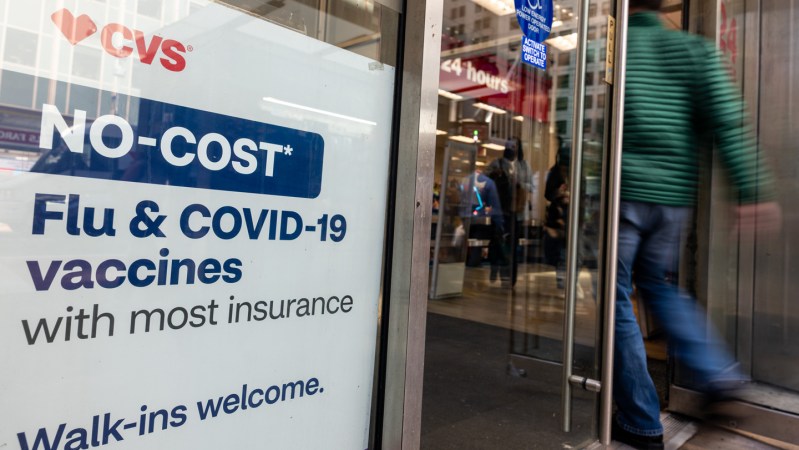 Shifting vaccine guidelines inject uncertainty into getting fall COVID shots