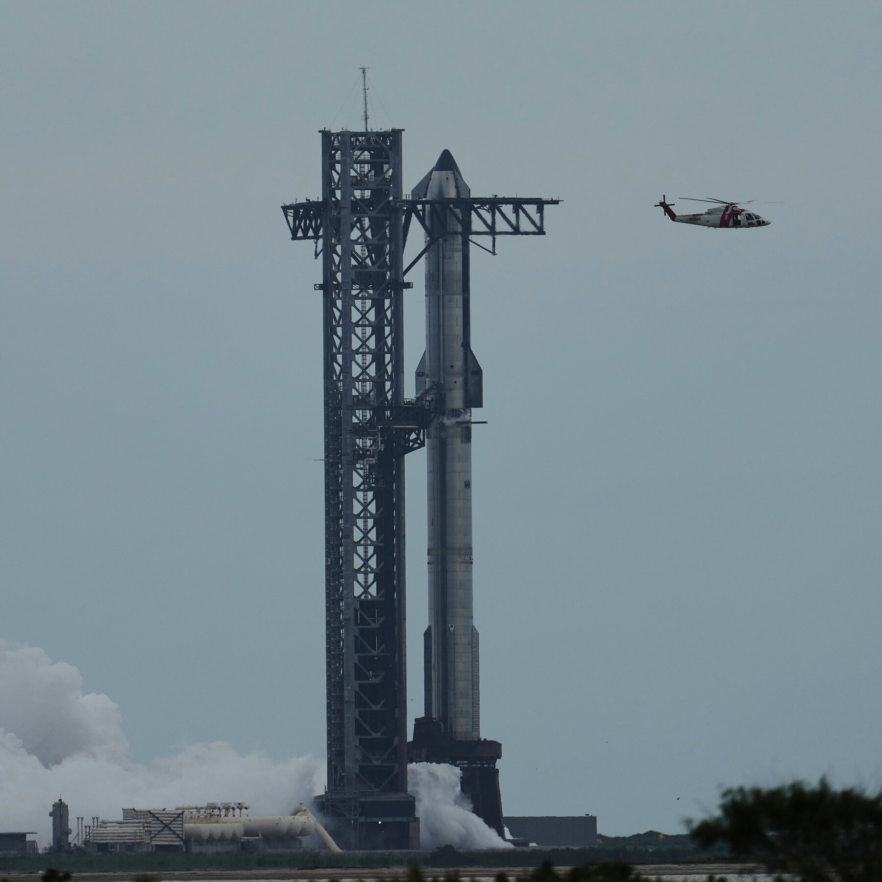 SpaceX Scrubs 10th Starship Test Launch Because of Lousy Weather