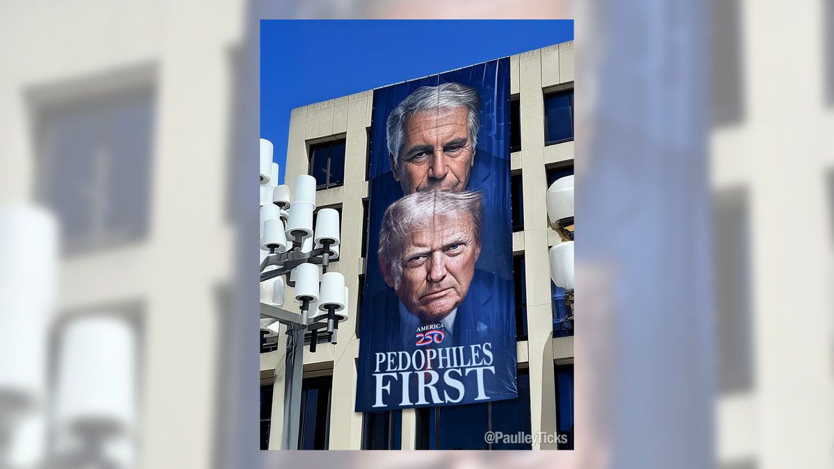 Antifa activists didn’t vandalize Trump banner on Department of Labor building