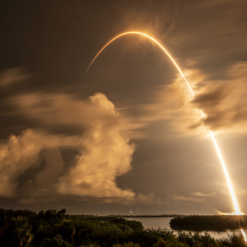 With recent Falcon 9 milestones, SpaceX vindicates its “dumb” approach to reuse