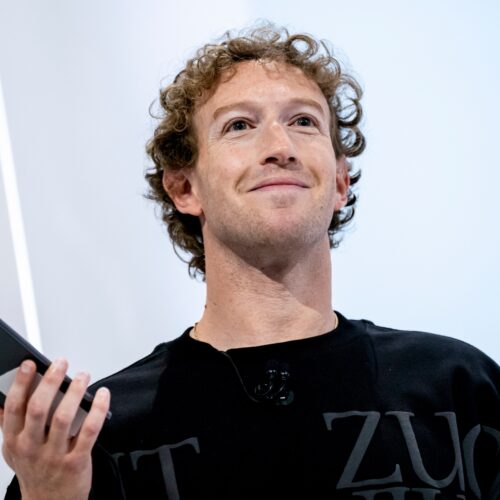 zuckerberg’s-ai-hires-disrupt-meta-with-swift-exits-and-threats-to-leave