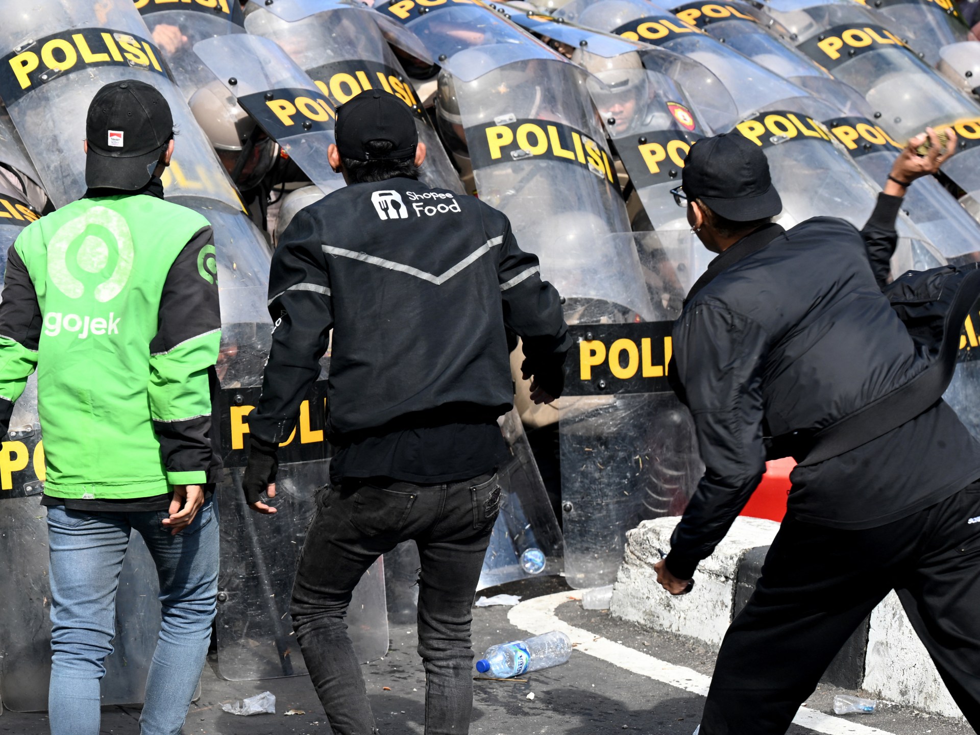 Indonesia’s Prabowo scraps China trip over protests, TikTok halts live feed