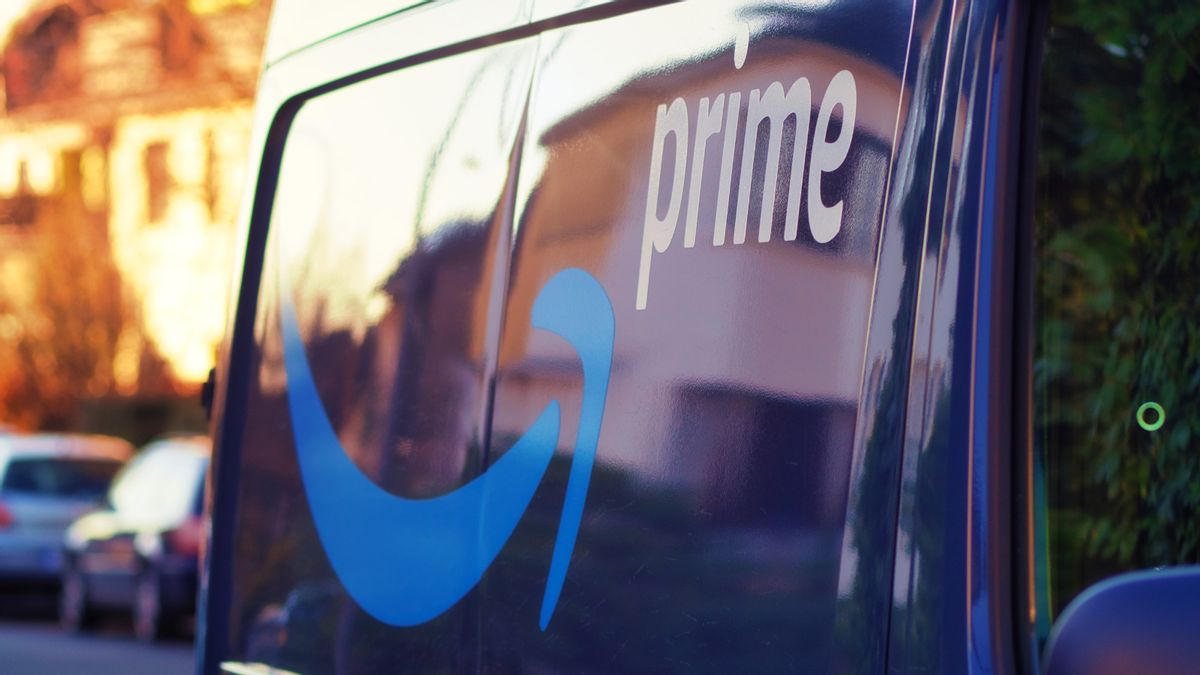 Amazon is limiting shared Prime free shipping perk to one household