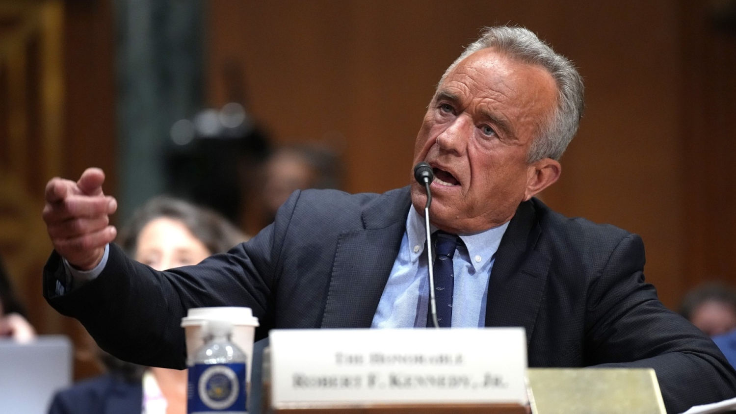 Kennedy insists to Warren he is not taking away vaccines from Americans