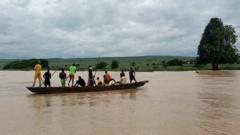 Dozens die after boat hits tree stump in Nigerian river