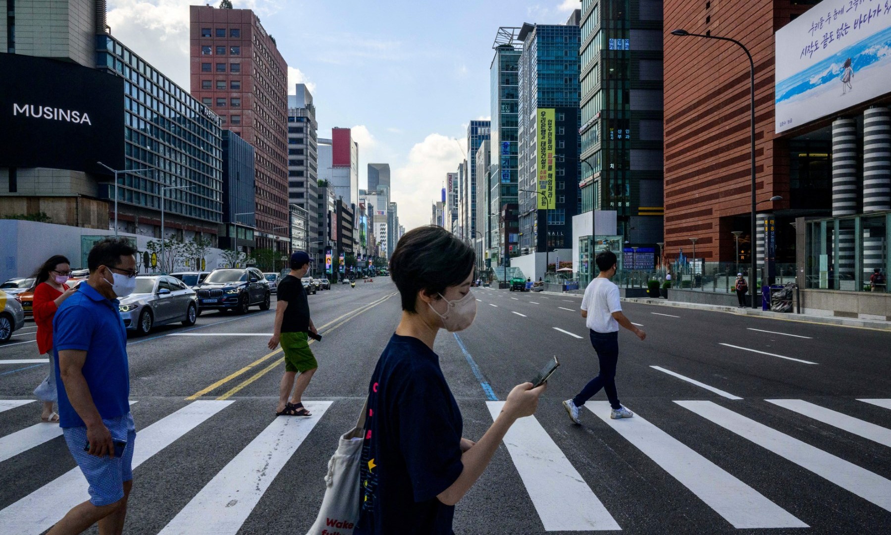 South Korea trials 4-day weeks and half-days for its stressed-out workers