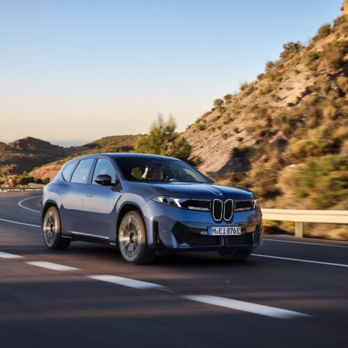 BMW debuts 6th-generation EV powertrain in the all-electric iX3