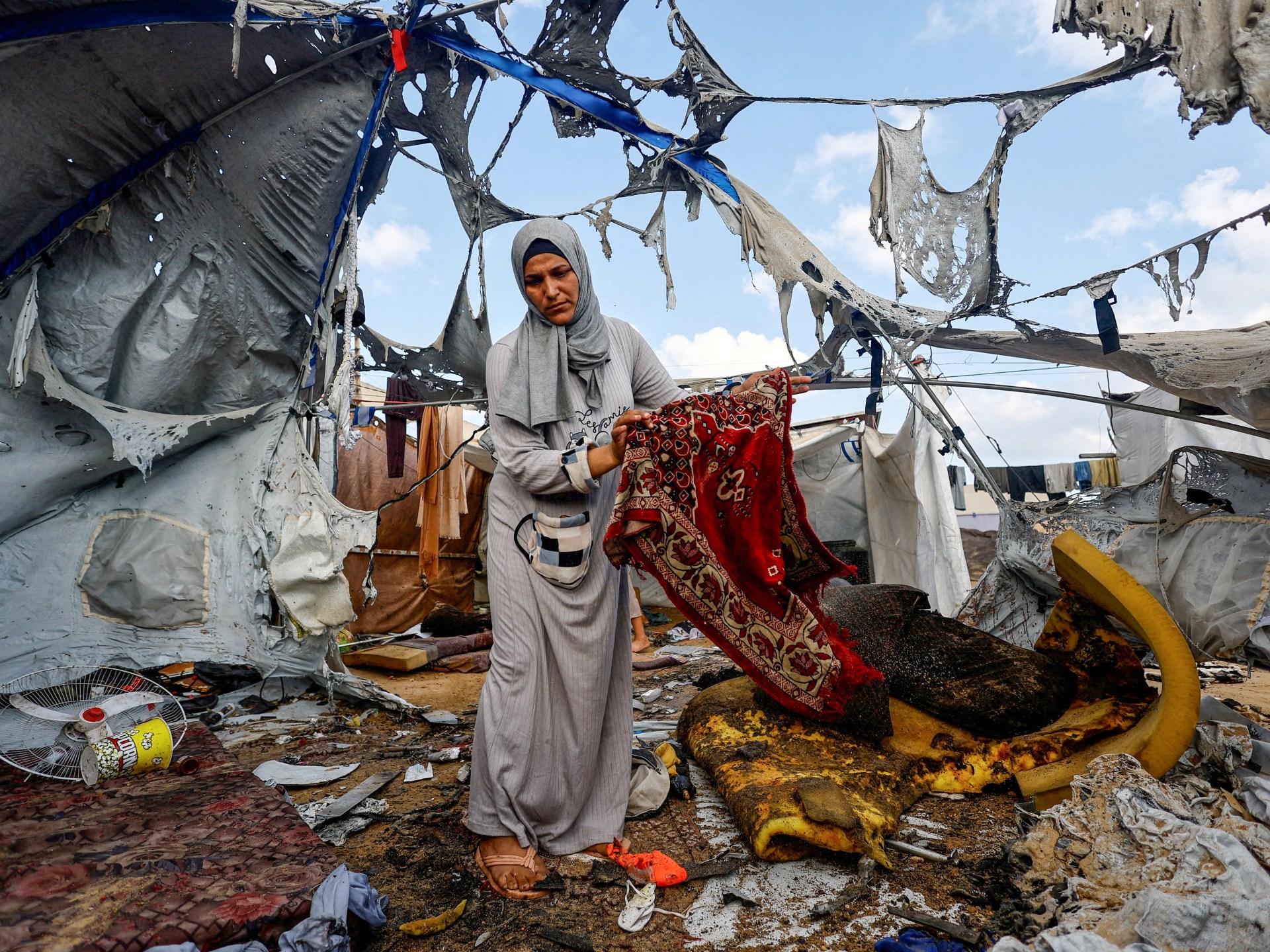 LIVE: Israel pounds Gaza City as Netanyahu tells residents to ‘leave now’