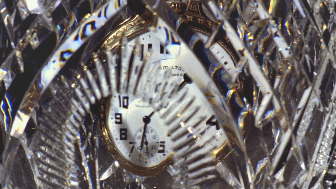 Scientists create first-ever visible time crystals using light — and they could one day appear on $100 bills