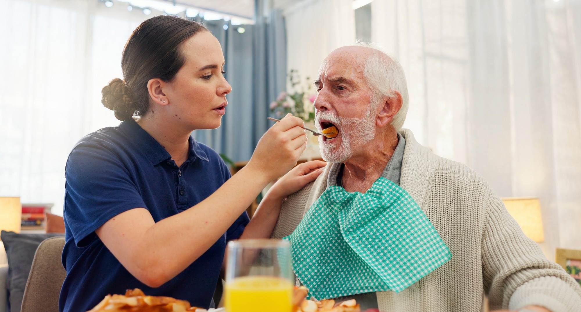 Healthier diets and diverse oral microbiomes lower frailty risk