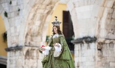 Church’s surprising verdict on Virgin Mary statue weeping olive oil