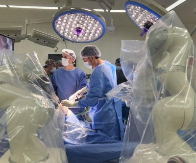 First gallbladder surgery performed with help of AI-guided robot