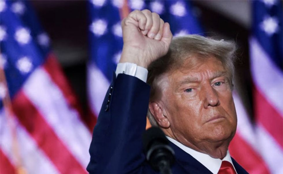 Trump’s ‘political team is nervous’ voters aren’t buying what he’s selling: insider