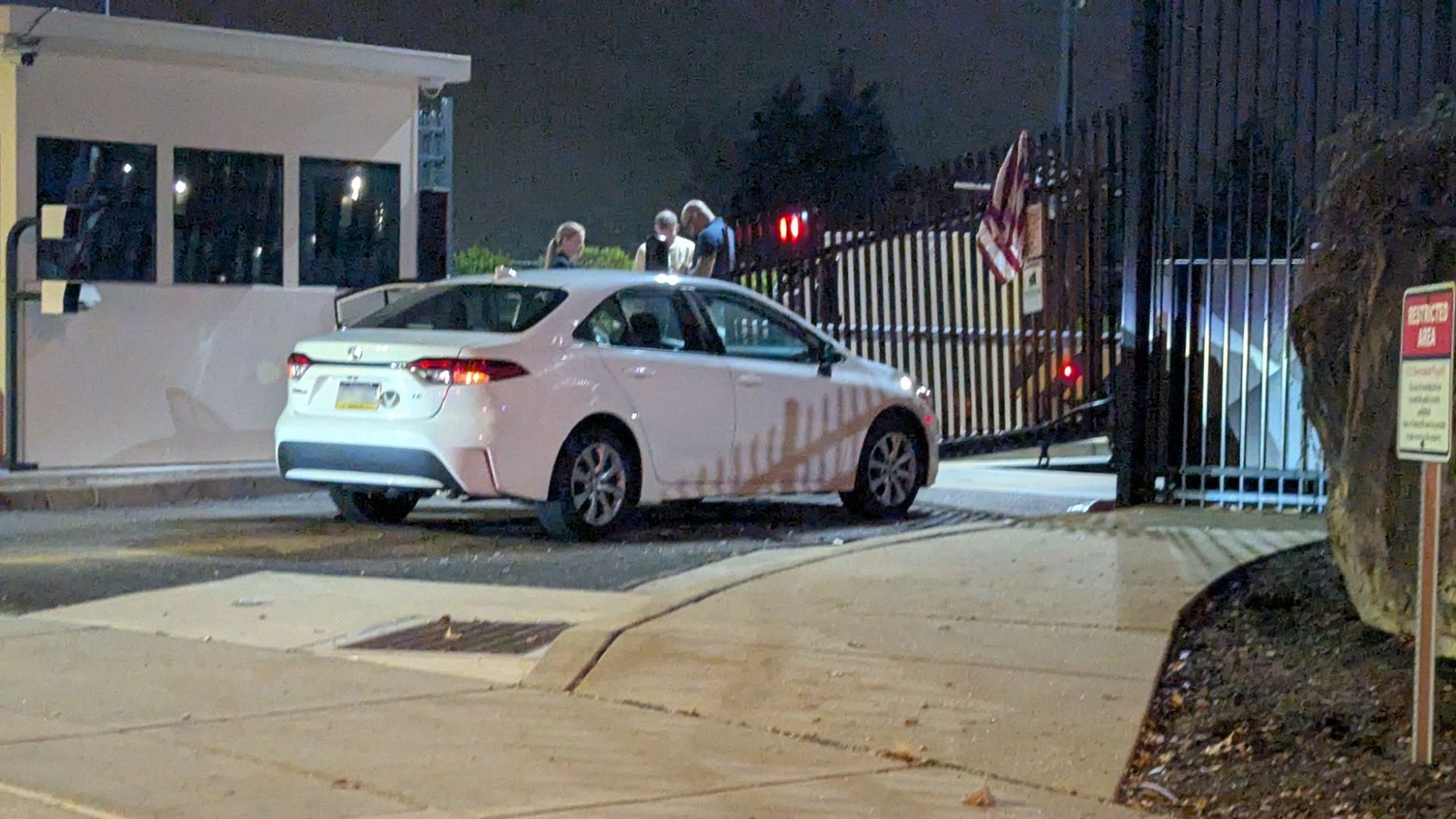 Driver crashes ‘at high speed’ into FBI office gate ‘in act of terror’