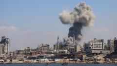‘Cataclysmic’ situation in Gaza City, UN official says, as Israeli tanks advance