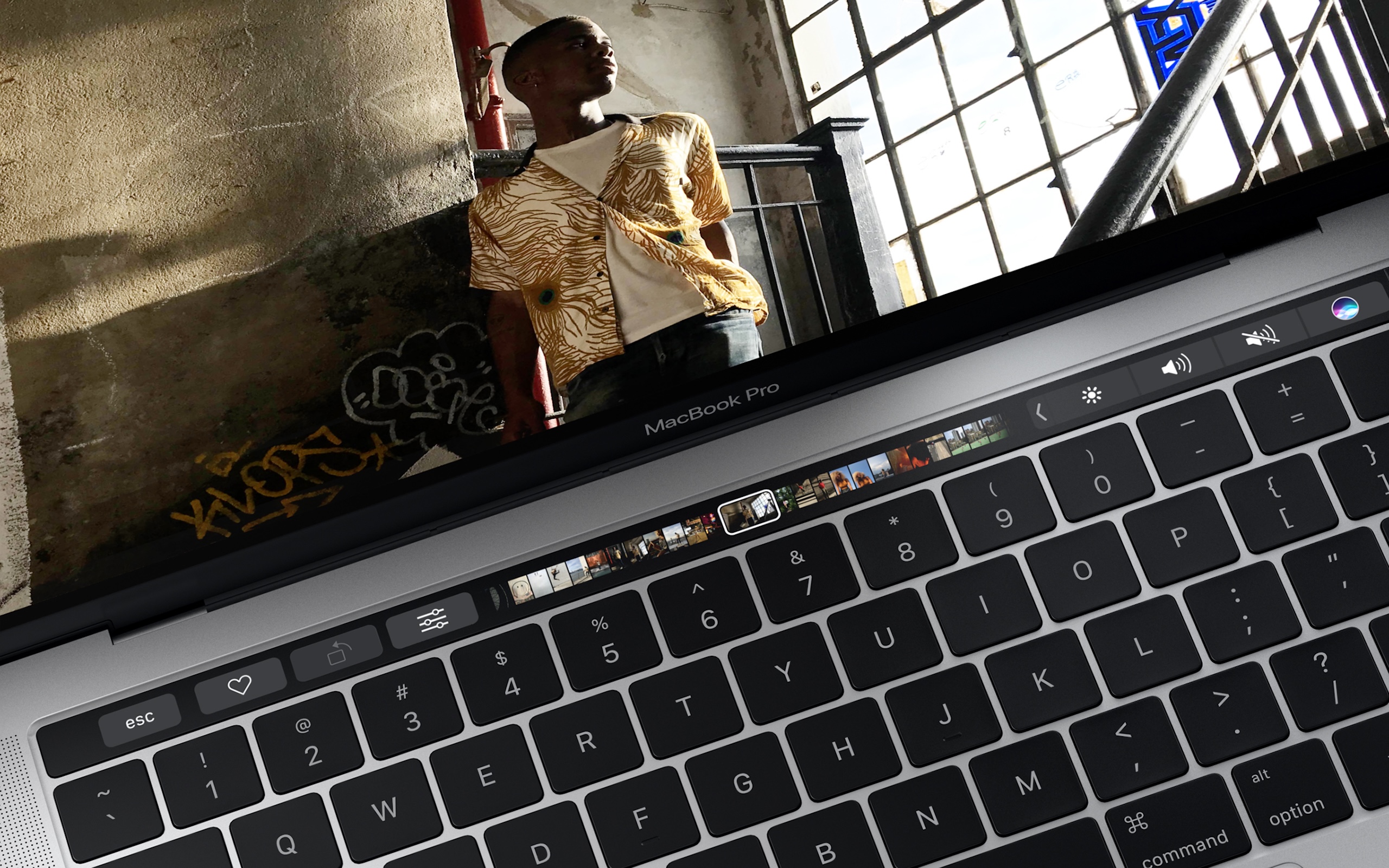 macOS Tahoe is out of touch with Apple’s Touch Bar