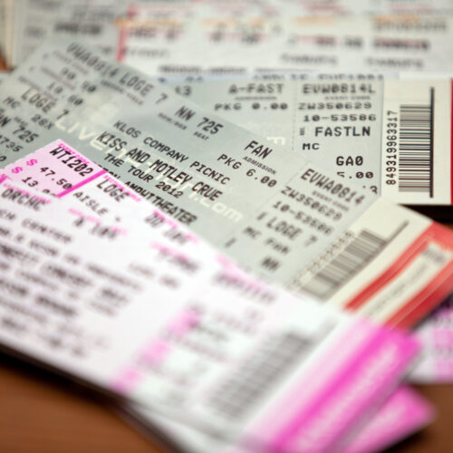 “Yikes”: Internal emails reveal Ticketmaster helped scalpers jack up prices, FTC says