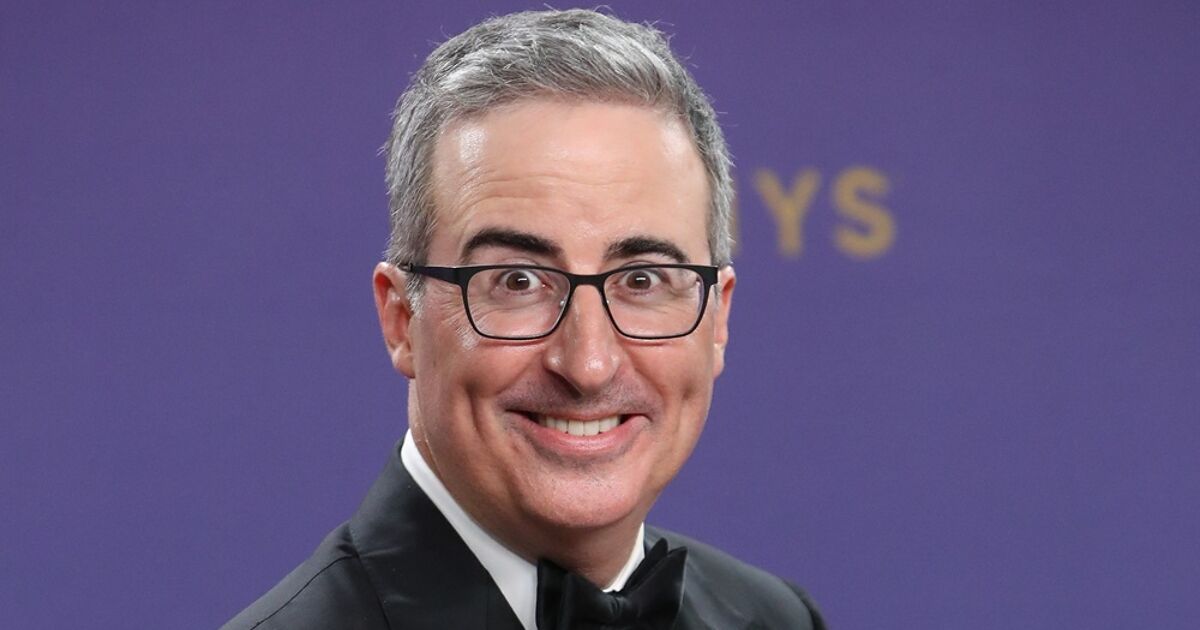 John Oliver skewers ‘cowards’ who pulled Kimmel & says defeating bullies takes just 4 forceful words