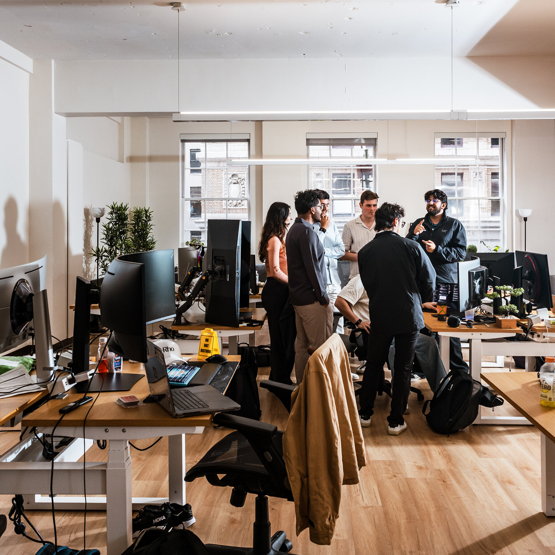 Trump’s $100,000 H-1B Visa Fee Puts Many Tech Start-Ups in a Bind