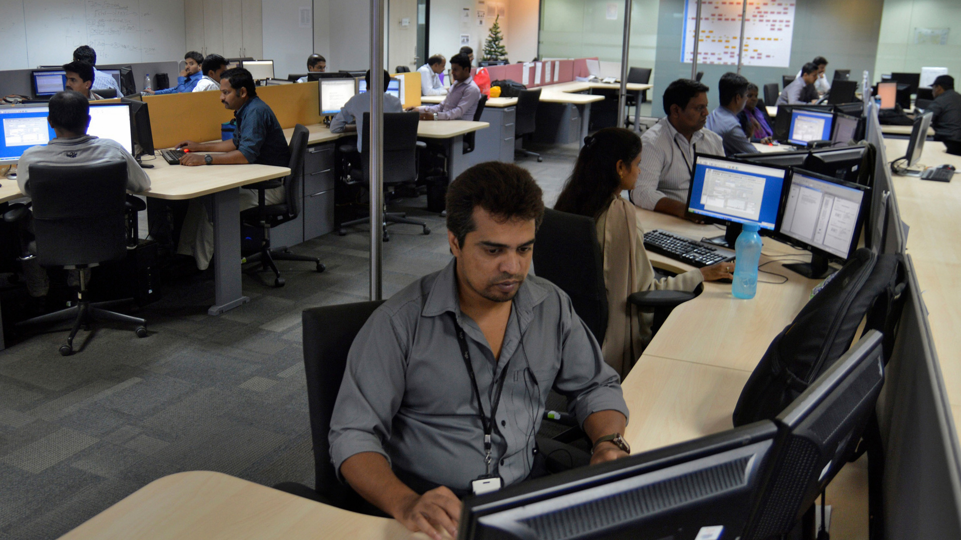 India reacts to Trump’s $100,000 H-1B visa fee