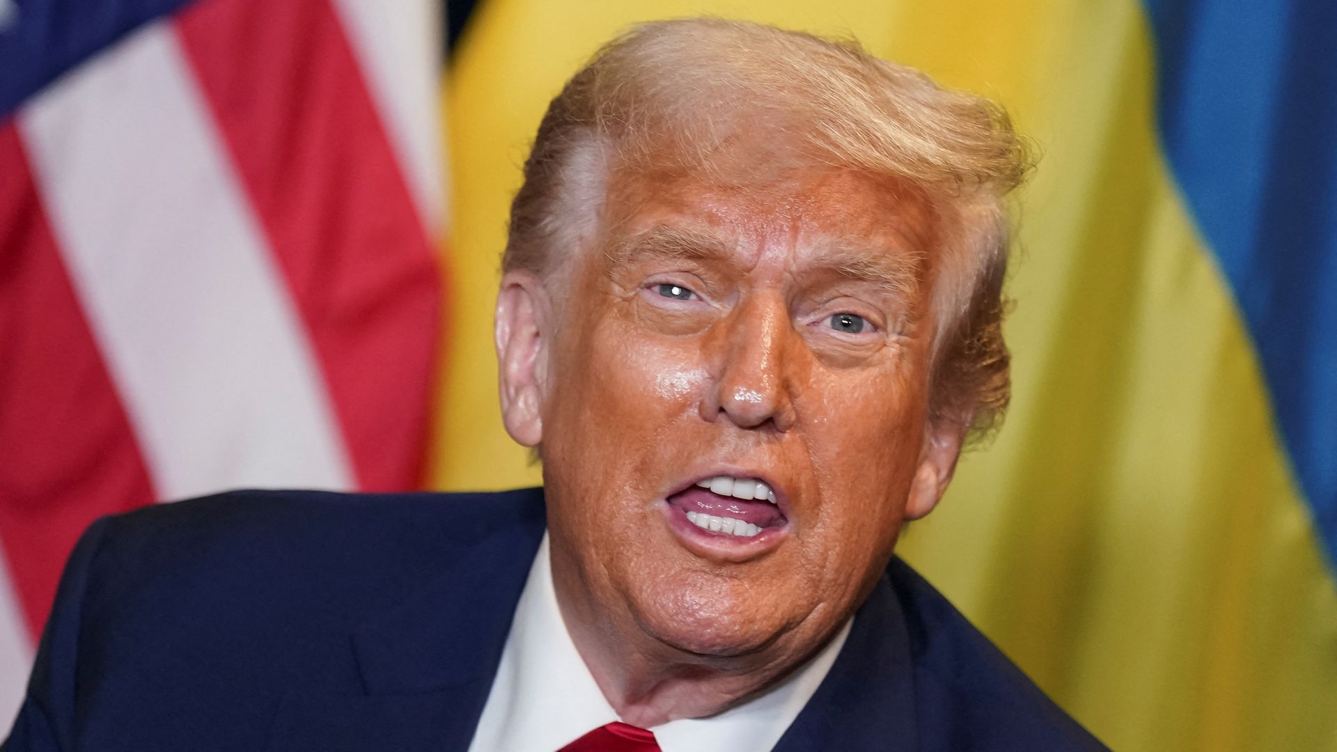 Trump disparages Russian army, backs Kyiv to retake all of Ukraine