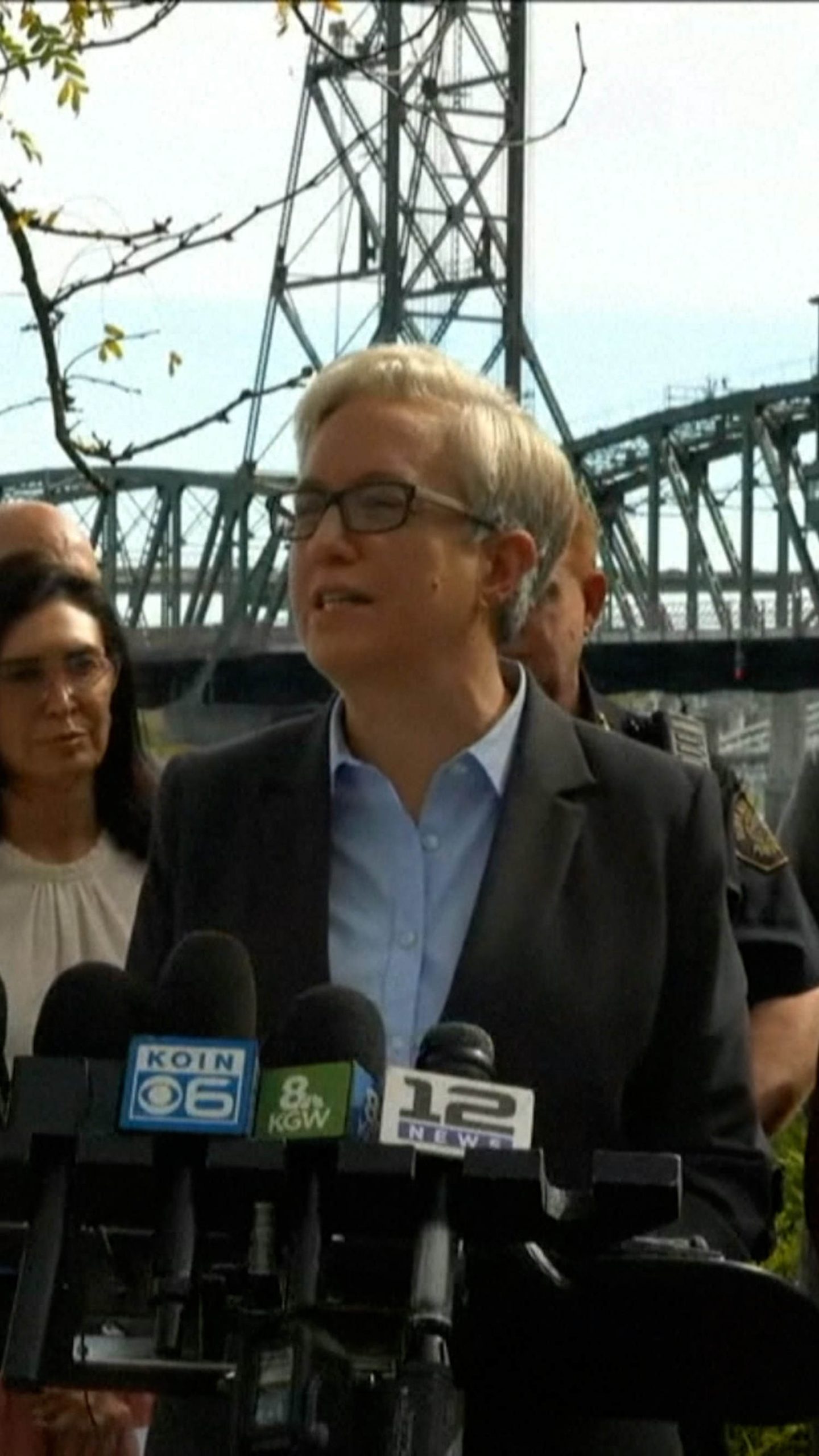 Oregon governor reacts to Trump sending troops