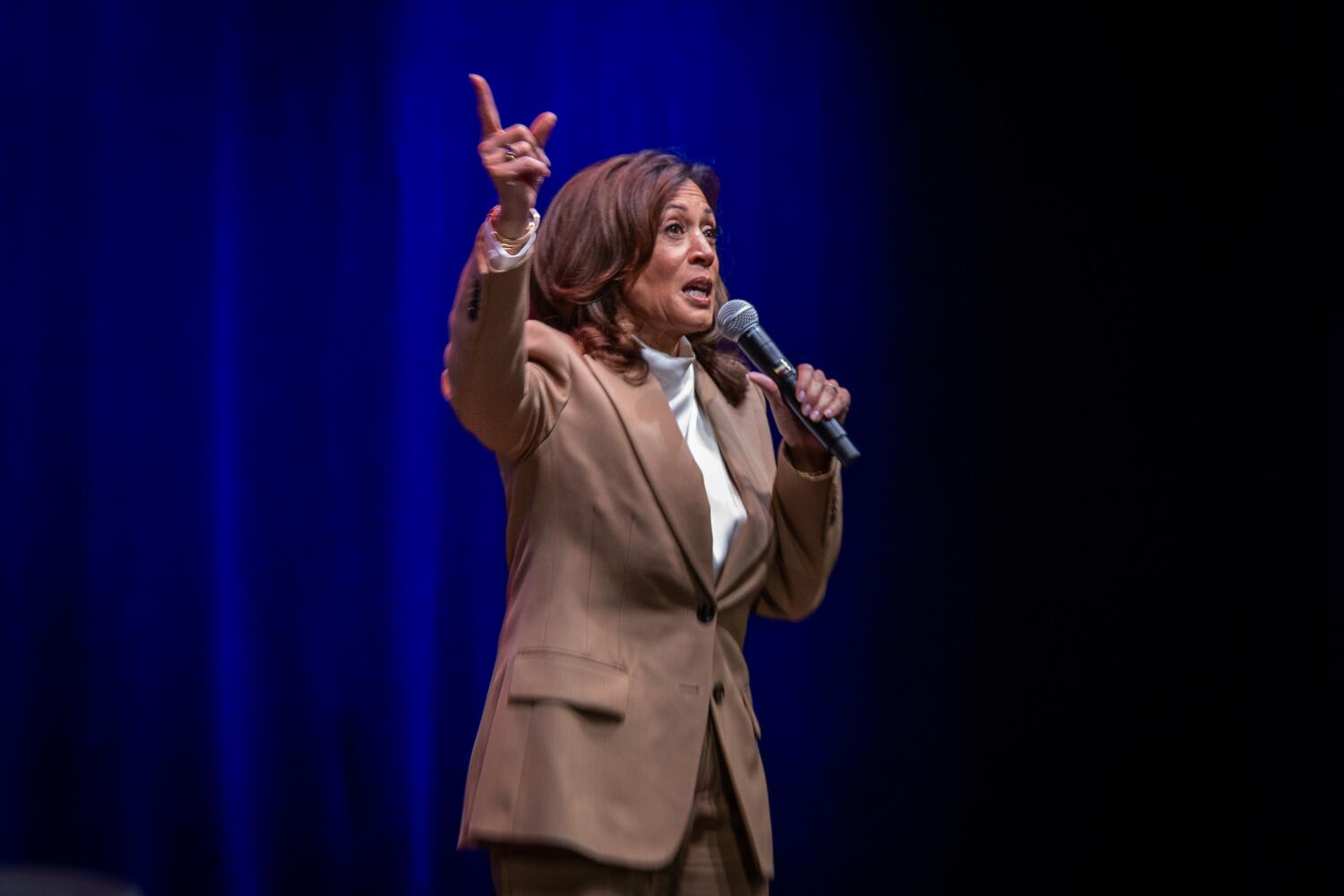 Kamala Harris offers few regrets about failed presidential campaign at first L.A. book event