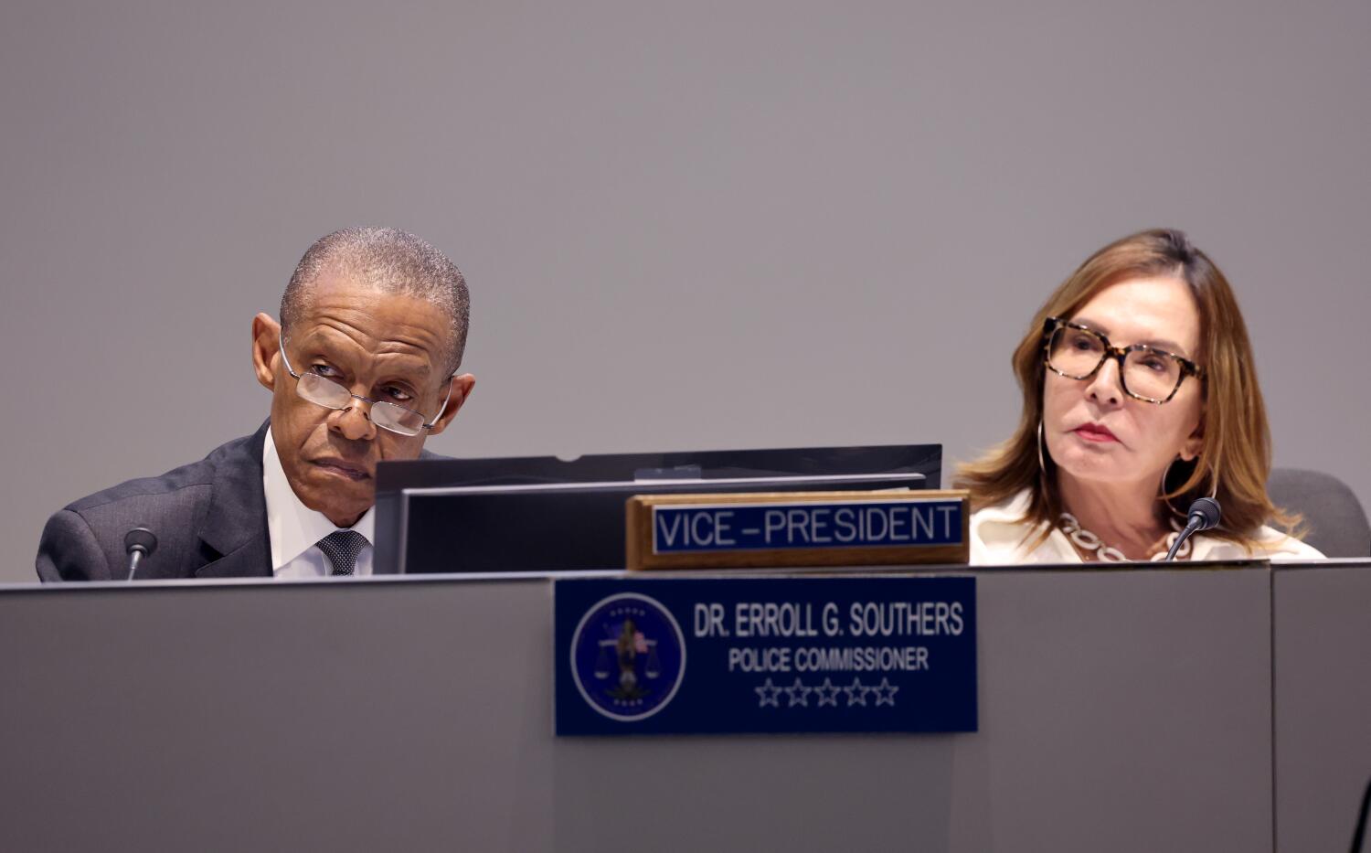 Polarizing L.A. police official keeps post by default after City Council fails to vote