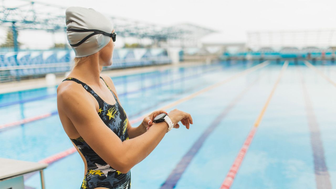 Best fitness trackers for swimming 2025