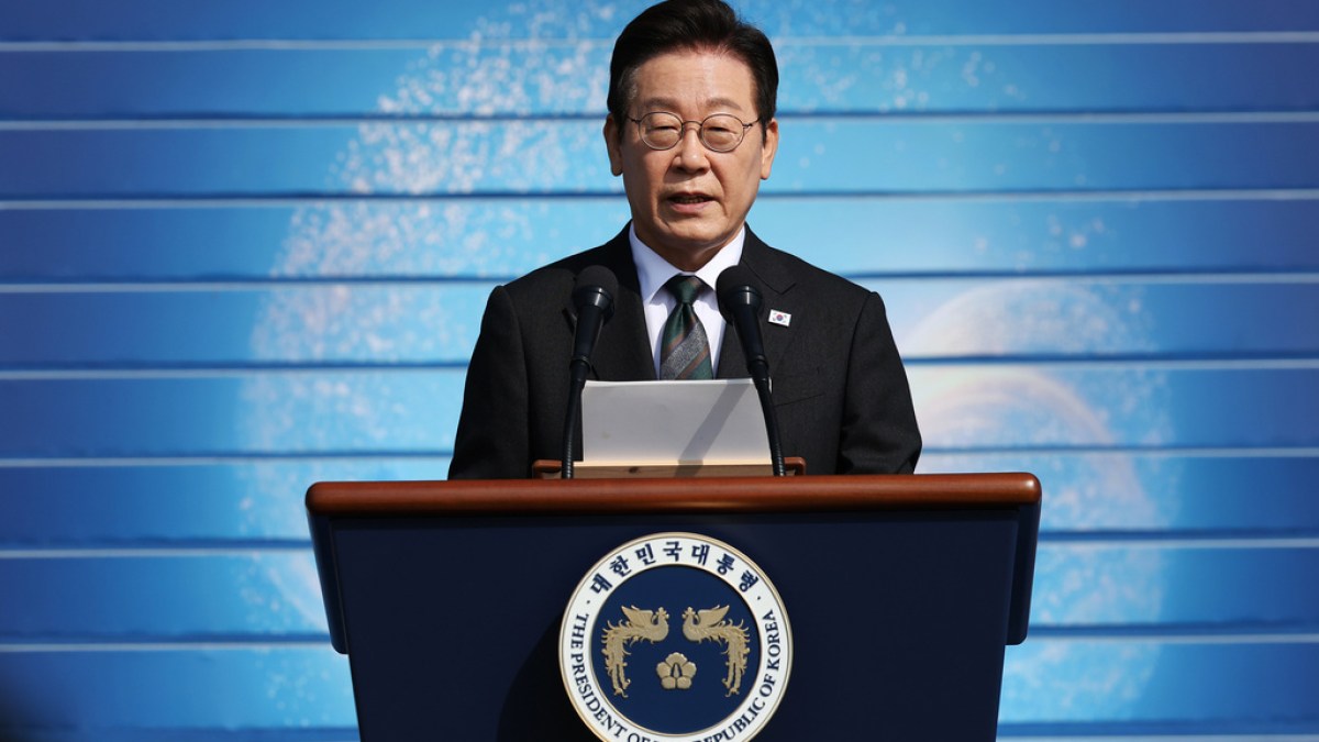 South Korea president apologises for abusive foreign adoption scheme