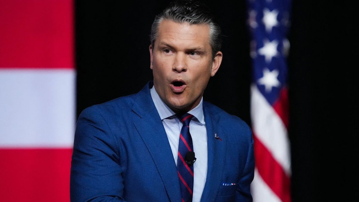 Real Hegseth quote about ‘fat generals and admirals’ spreads online