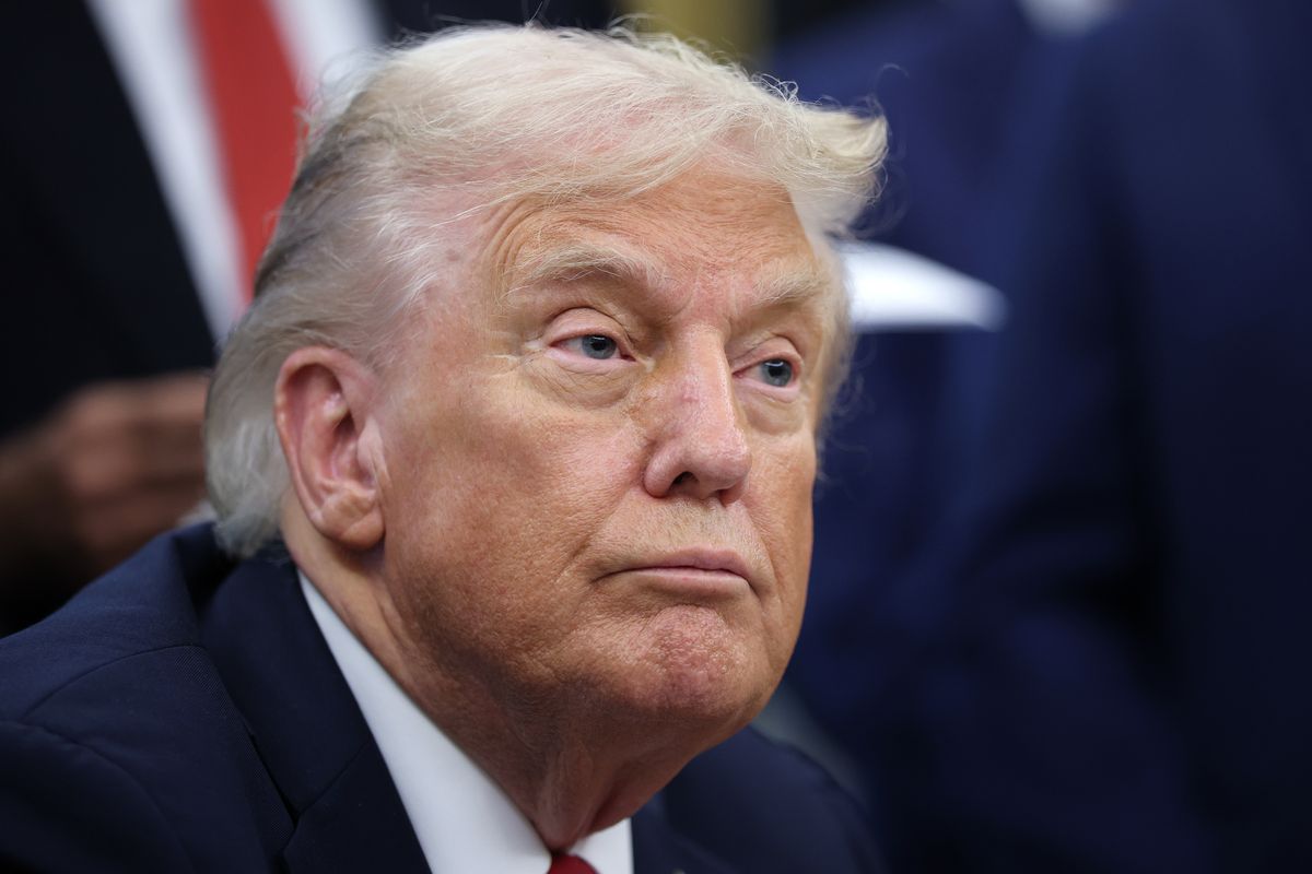 Why 100K US federal workers resigned this week