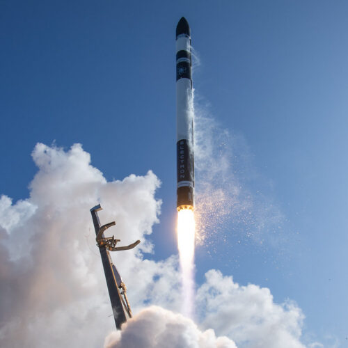 Rocket Report: Alpha explodes on test stand; Europe wants a mini Starship