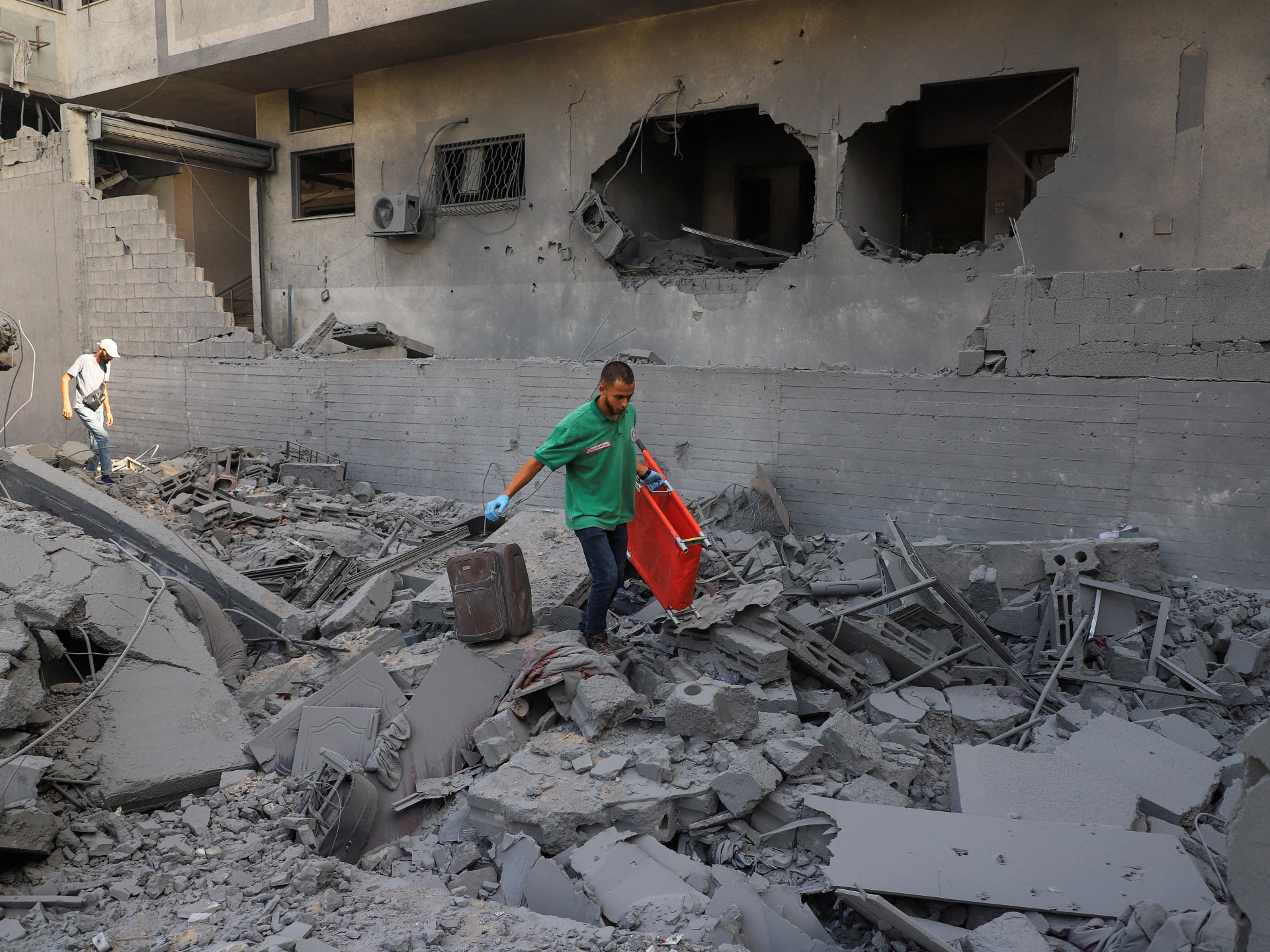 LIVE: Negotiators head to Cairo for talks on end of Gaza war