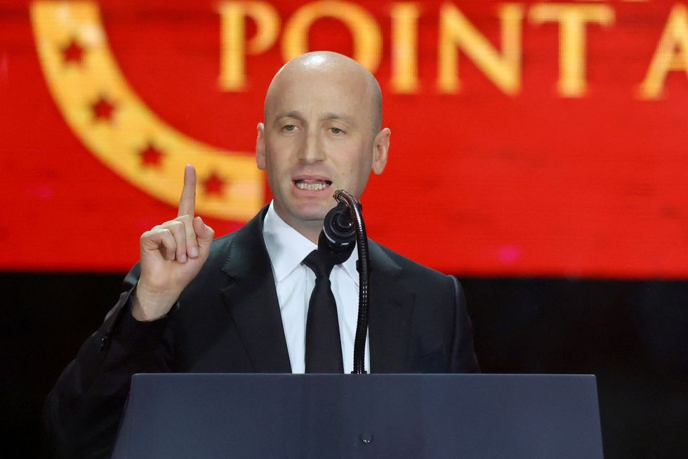 ‘Get to the real deal’: Analysts rip Stephen Miller’s ‘dark’ excuses for troop deployment
