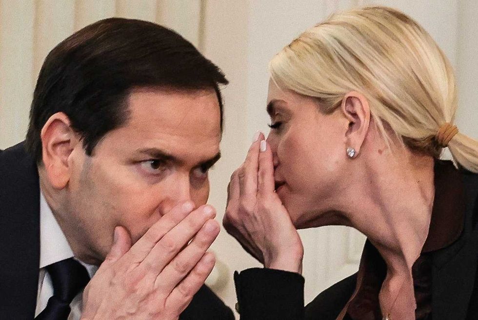 ‘My gosh!’ Pam Bondi’s flippant Antifa threat staggers onlookers