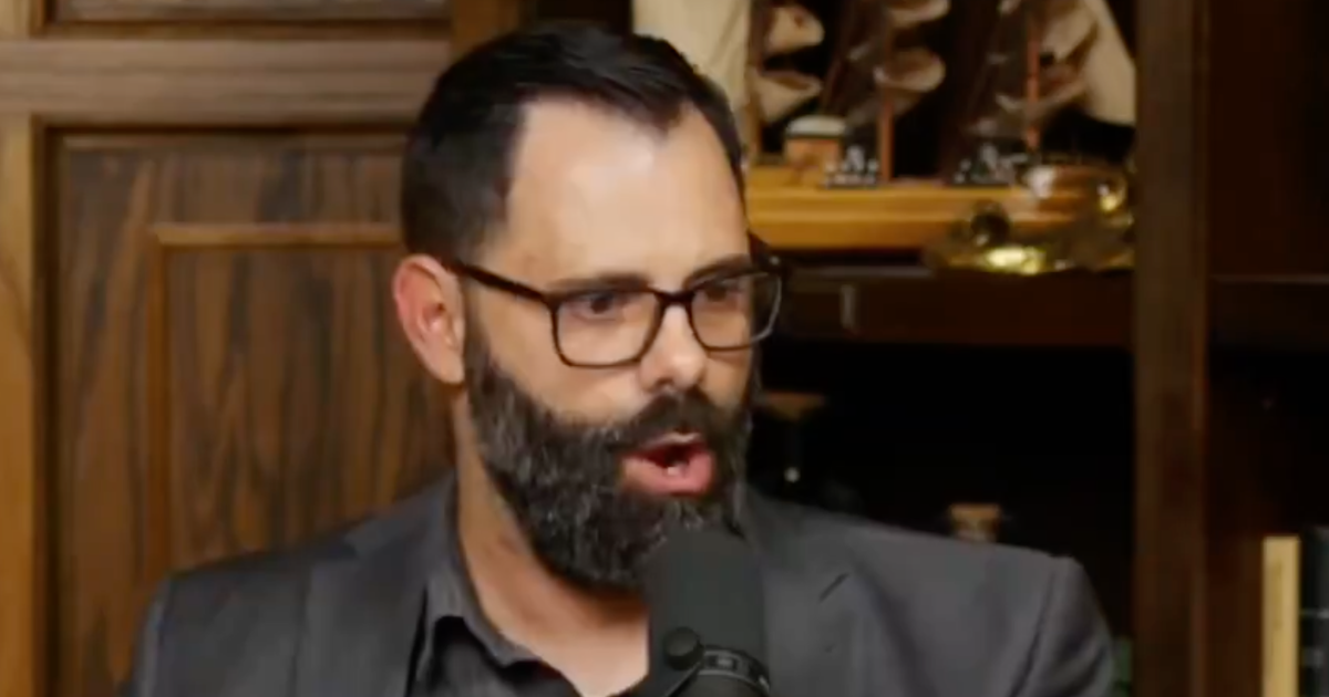 Hate pastor encourages violence against liberals, saying they’re “exclusively child predators”
