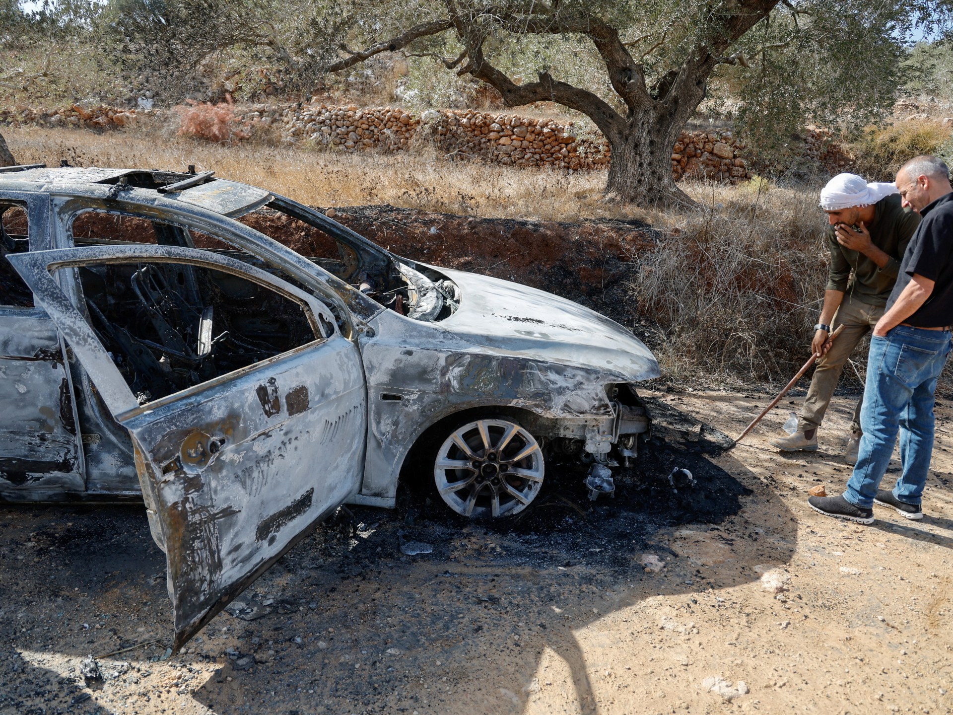 Attacks by Israeli army, illegal settlers injure 36 in occupied West Bank