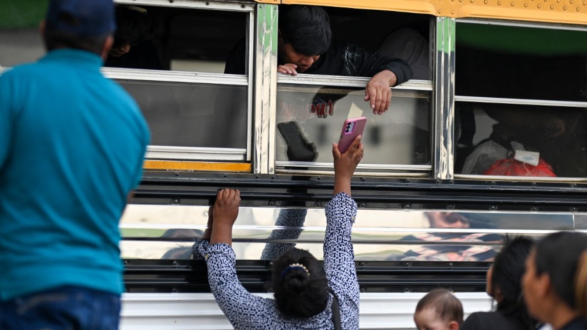 First US flight with third-country deportees arrives in Guatemala