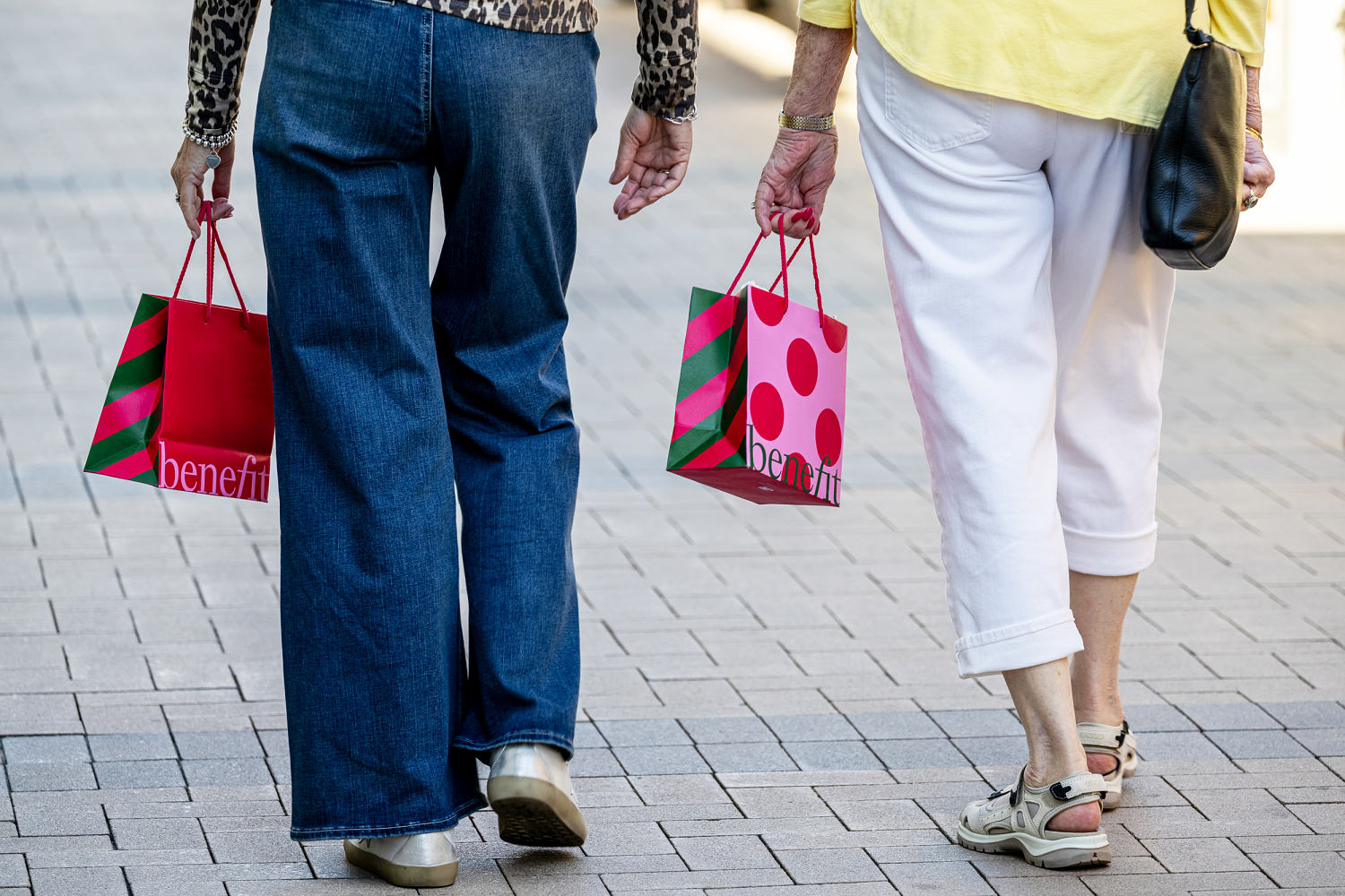 U.S. consumers bearing more than half the cost of tariffs so far, Goldman Sachs says