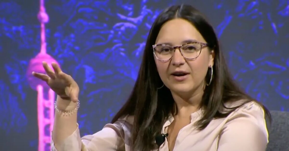 Who is Bari Weiss and what are her stances on transgender issues?