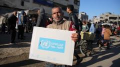 UN’s top court says Israel obliged to allow UN aid into Gaza