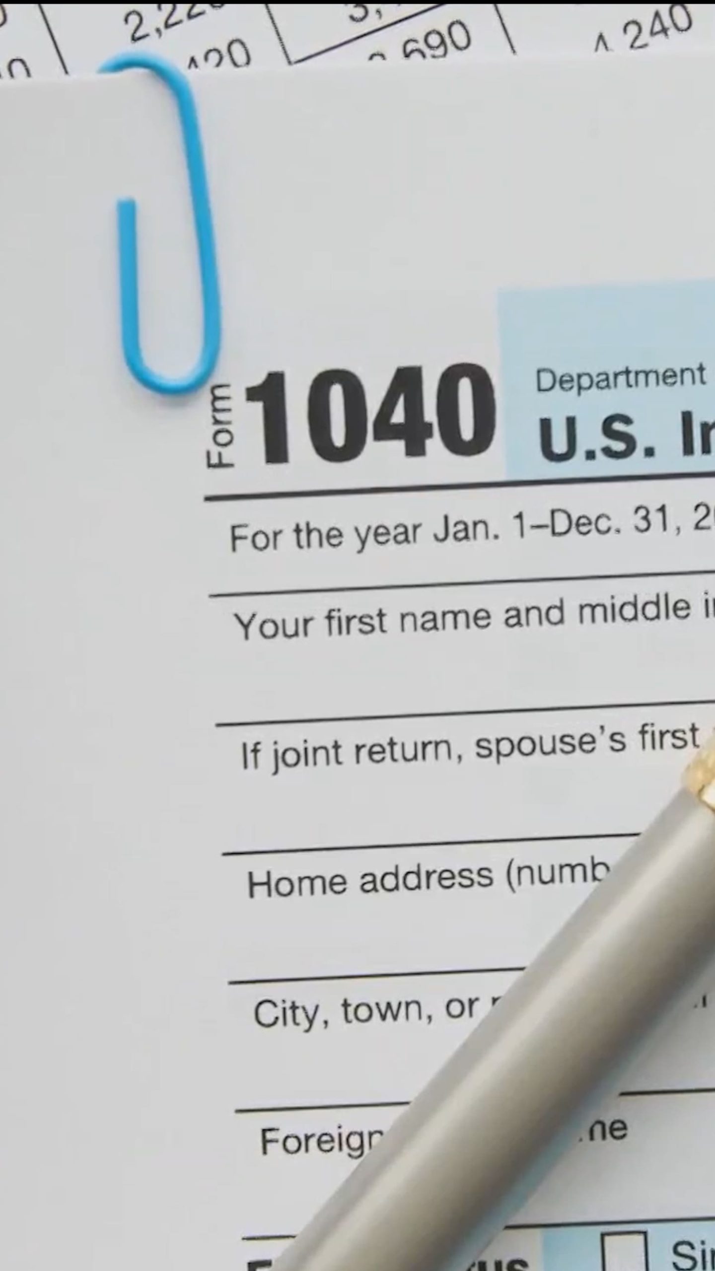 Breaking down the 2026 tax bracket changes