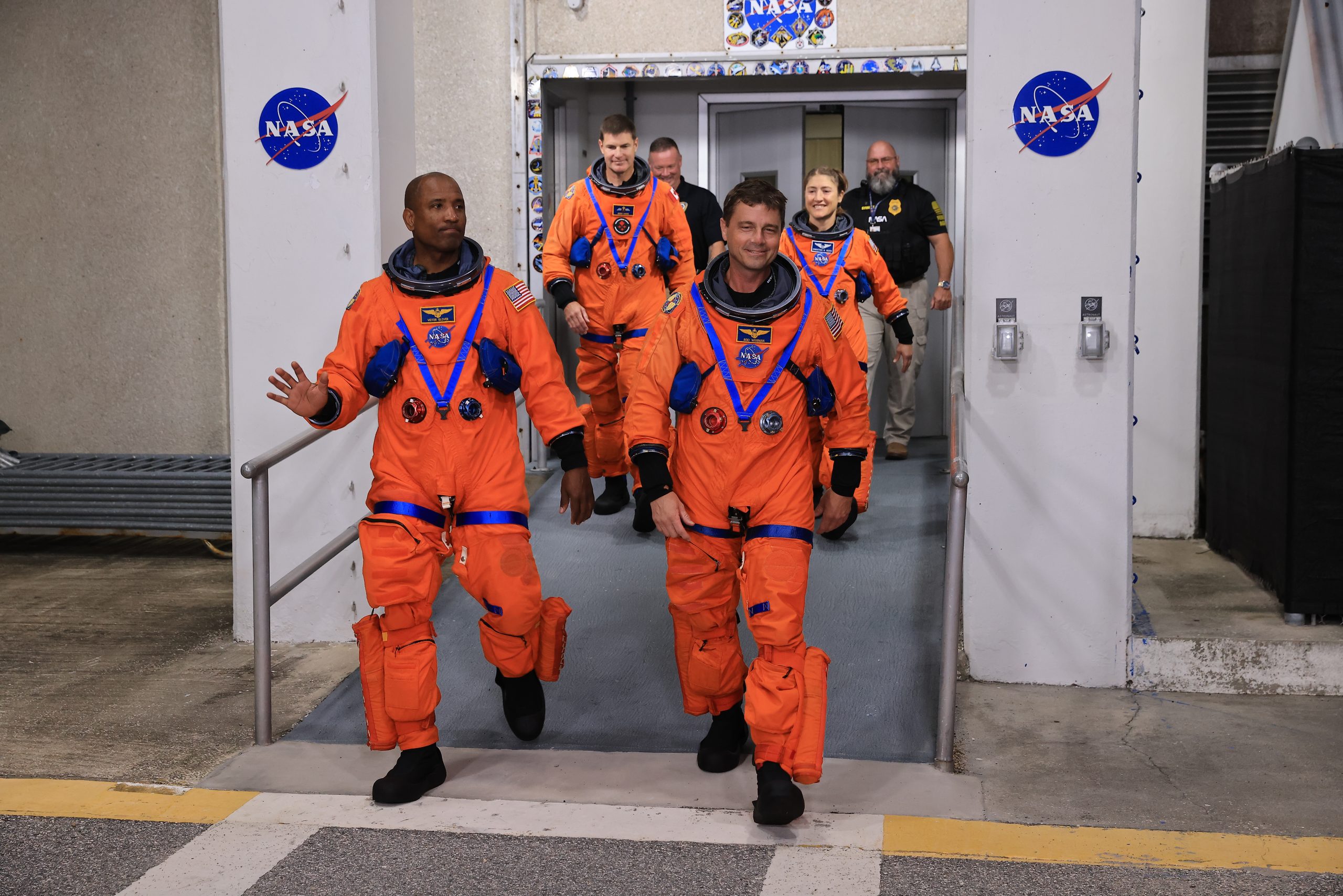 Artemis II Crew Walks Out for Practice Scenarios