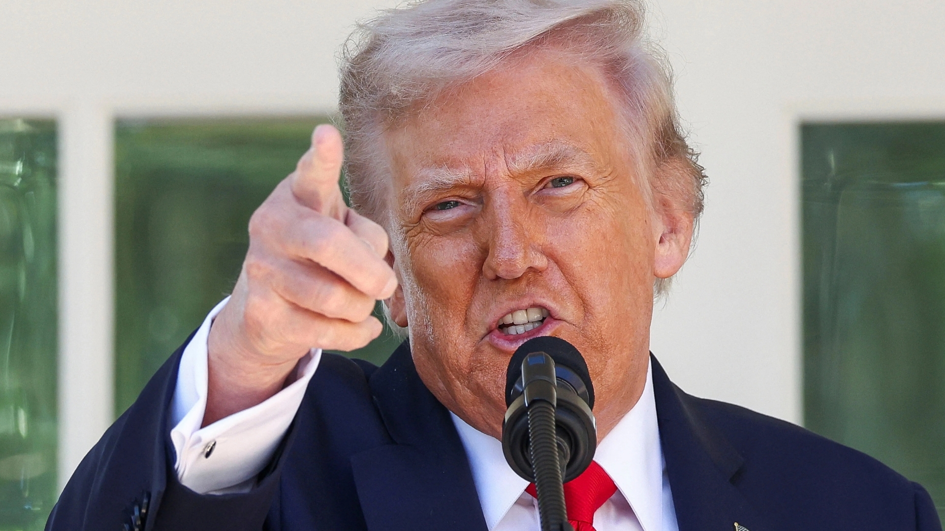 What is Trump’s strategy to tackle the US’s illegal drug problem?