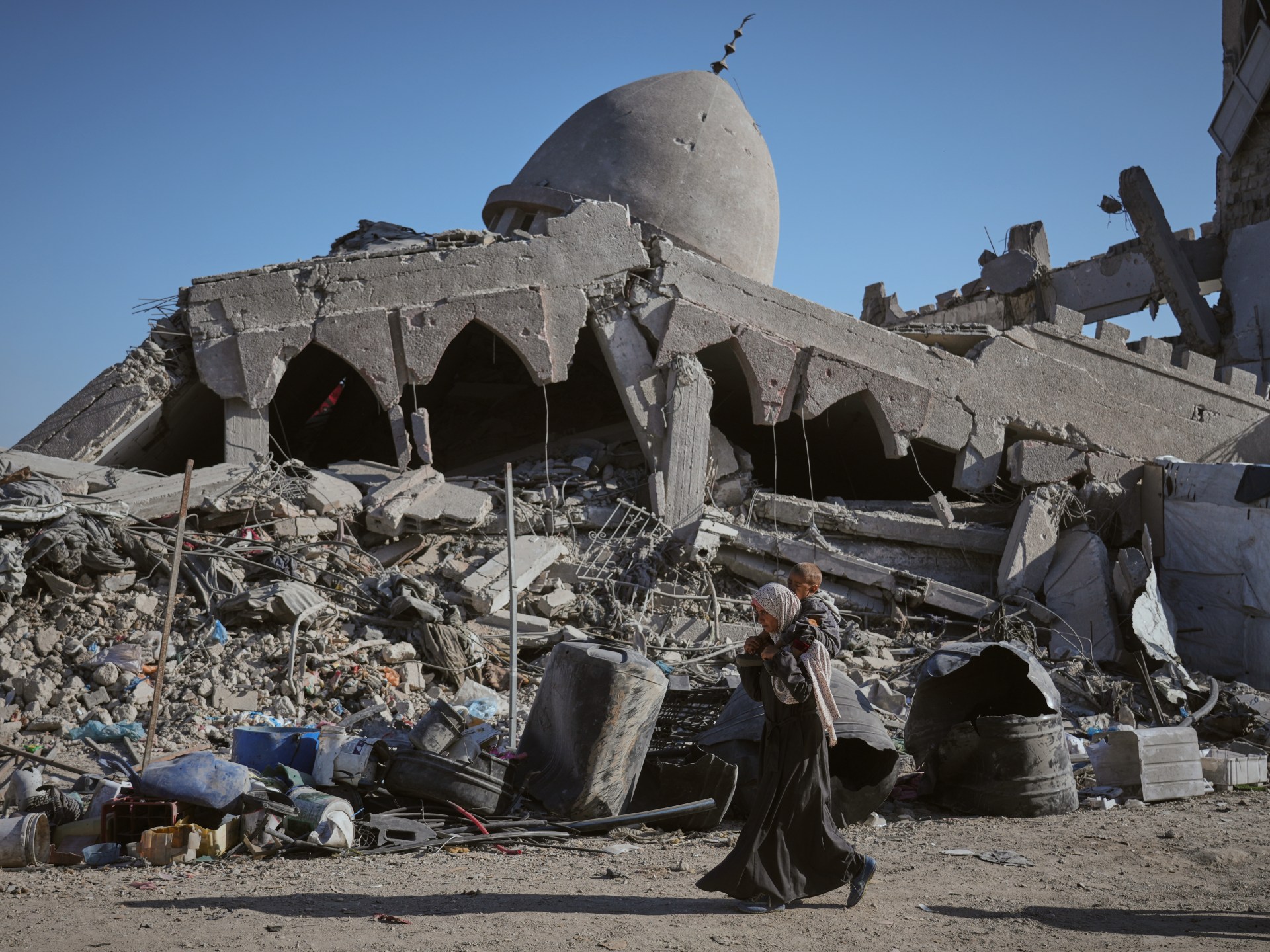Unexploded Israeli bombs threaten lives as Gaza clears debris, finds bodies