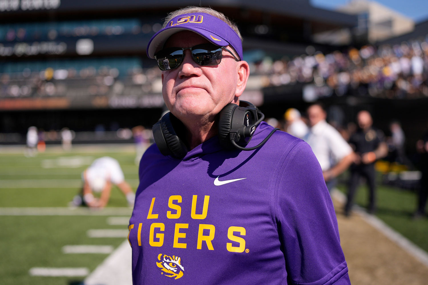 LSU fires head coach Brian Kelly: Reports