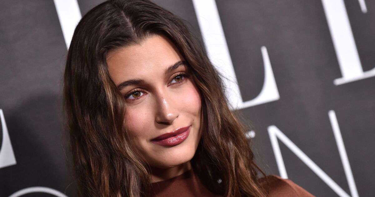 Haley Bieber praised for “iconic” response to trolls who claim she’s secretly trans